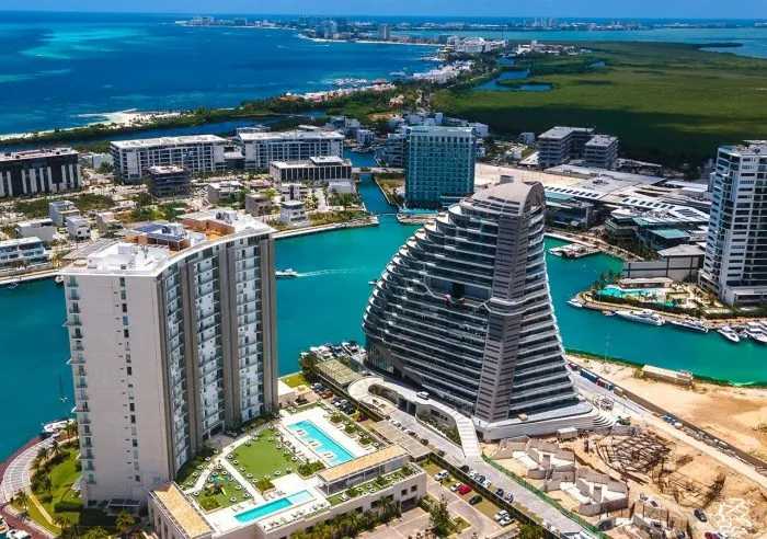 Shark Tower Penthouse Puerto Cancún